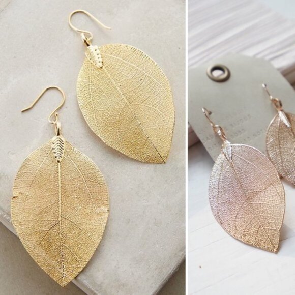 Anthropologie Golden Leaf Earrings & Necklace Set - Picture 5 of 6